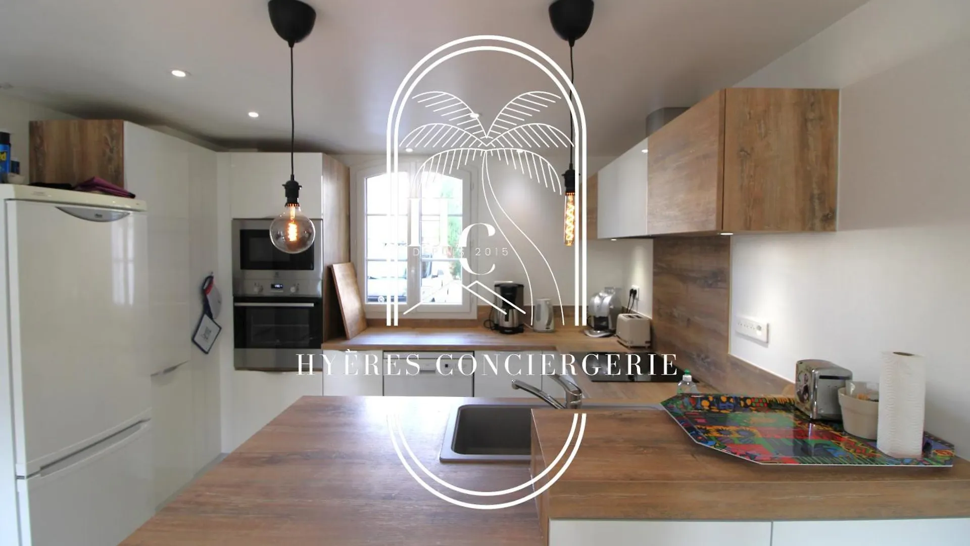 Apartment Duplex Au Coeur Du Port D'Hyeres- Plages Parking By Hc France